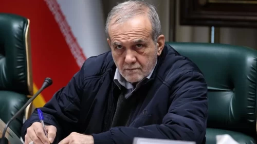 Pezeşkiyan: 'Düşmana güvenmiyoruz ama müzakereye açığız'