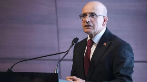 Bakan Şimşek müjdeyi verdi: İhracatta 275,8 milyar dolarla tarihi rekor!
