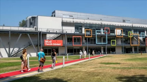 İstanbul Bilgi Üniversitesi’nin faaliyet izni kaldırıldı
