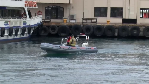 İstanbul Boğazı'nda sır olay! Kadıköy'den vapura bindi, çantası güvertede kaldı kendisi yok