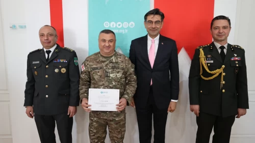 Tiflis'te askeri diplomasiye 'Türkçe' köprüsü: Gürcü askerlere sertifika verildi