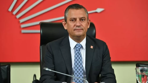 Genel başkanlık görevinden uzaklaştırılan Özgür Özel CHP Grup Başkanı oldu