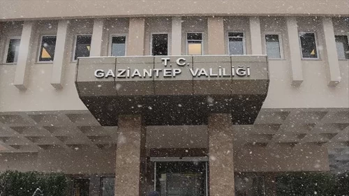 Gaziantep'te fırtınadan etkilenen okullar onarıldı
