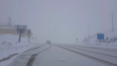 İlkbaharda "kar" sürprizi