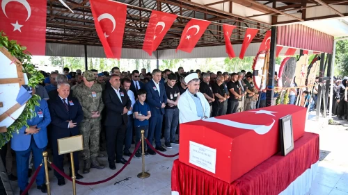 Şehit polis Aydın Üyenarık Adana’da toprağa verildi