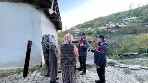 Tokat’ta heyelan riski nedeniyle 1 köy boşatıldı