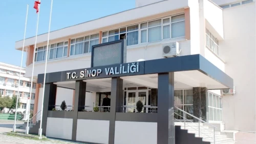 Sinop'ta 500 çocuk melodika ile 'Çırpınırdın Karadeniz' şarkısını seslendirdi