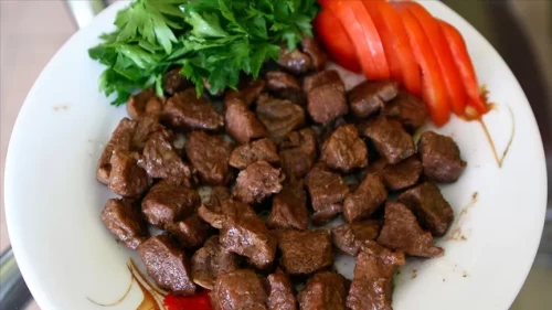 Sağlık Bakanlığı’ndan Kurban Bayramı’nda beslenme uyarıları