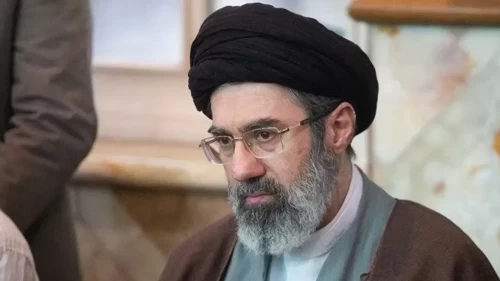Hamaney tehdit etti: 'ABD, bölgede güvenli bir sığınak bulamayacak'