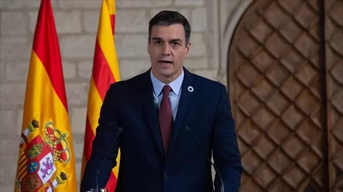 İspanya Başbakanı Sanchez'i taşıyan uçak Ankara'ya acil iniş yaptı