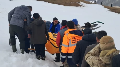 Artvin'deki çığ felaketinde 4 ay sonra gelen acı haber! Kayıp çoban Bülent Gezer’in cansız bedeni karlar altından çıkarıldı!