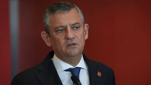 Özgür Özel'in yeni partisine geçecek vekil sayısı için çarpıcı iddia! Merak edilen ise şu: Bu yüzden mi parti içi mücadele isteniyor?