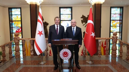 Bakan Güler, KKTC Başbakanı Üstel ile bir araya geldi