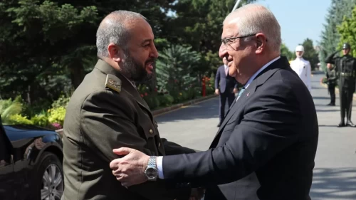 Ankara'da sürpriz zirve! Bakan Güler, Suriye Savunma Bakanı Kasra ile görüştü