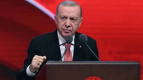 Cumhurbaşkanı Erdoğan'dan CHP'ye sert tepki: 'Gündemlerinde sadece koltuk kavgası var'