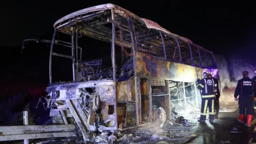 Denizli otobüs kazasında yürek yakan detay! Eşini kurtarıp oğluyla alevler içinde kaldı