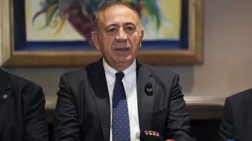 Gürsel Tekin’den kurultay çıkışı