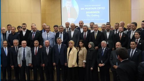 Bakan Çiftçi'ye Çorum'dan fahri hemşehrilik beratı: Türkiye küresel bir güce dönüşeceğine inancım tamdır