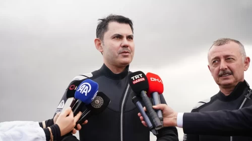 Bakan Kurum İzmit Körfezi’ne daldı: ‘Deniz nefes almaya başladı, ekosistem canlandı!’