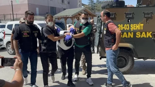 75 yıl ceza alan şahıs cezaevinde intihar etti!