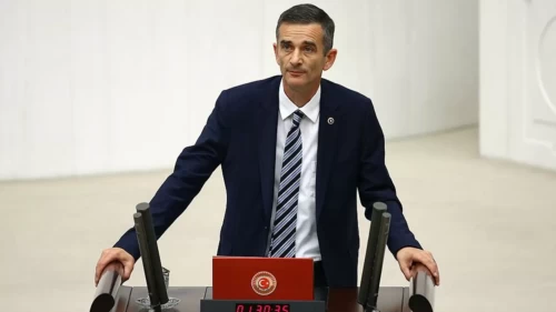 CHP’de deprem üstüne deprem: Sakarya Milletvekili Ümit Dikbayır istifa etti!