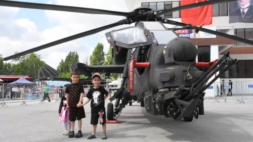 Aksaray Bilim Festivali F-16 gösterisiyle kapılarını açtı