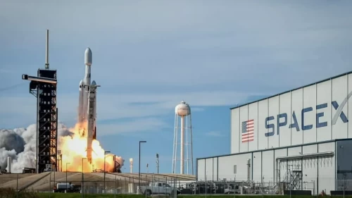 SpaceX halka arzdan dudak uçuklatan gelir elde etti