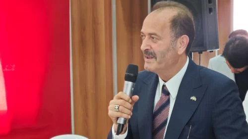 MHP'li Osmanağaoğlu’ndan net mesaj: Liderimiz Devlet Bahçeli’nin etrafında çelikten bir iradeyle kenetlenerek tamama erecek