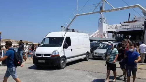 Bozcaada'ya midibüs ve otobüs geçişi yaz boyunca yasaklandı!