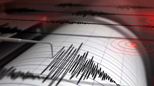 AFAD duyurdu: İzmir'de korkutan deprem!