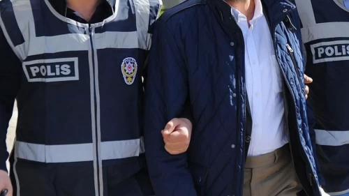 Yozgat'ta tarihi eser operasyonu: 100 sikke ve çok sayıda obje ele geçirildi