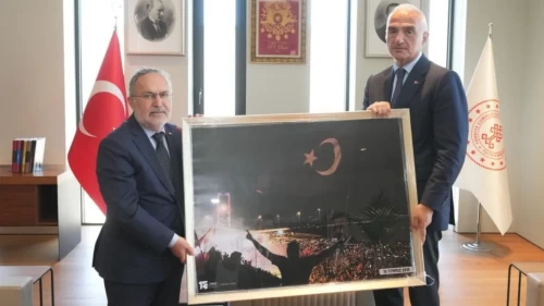 Bakan Ersoy'dan 15 Temmuz mesajı: 'Şehitlerimizin emanetine sahip çıkmak ortak sorumluluğumuz'