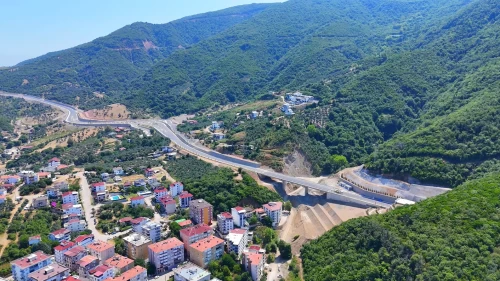 Bakan Uraloğlu müjdeyi verdi: Seyahat süresi 30 dakikaya düşecek!