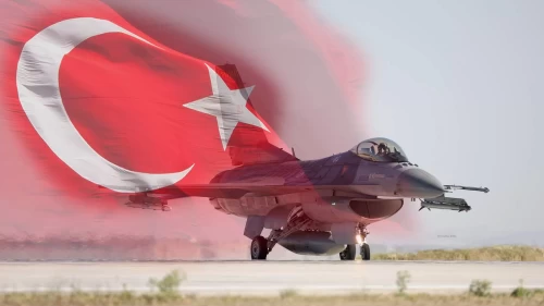 Türk F-16'ları Baltık semalarında nöbet tutacak!