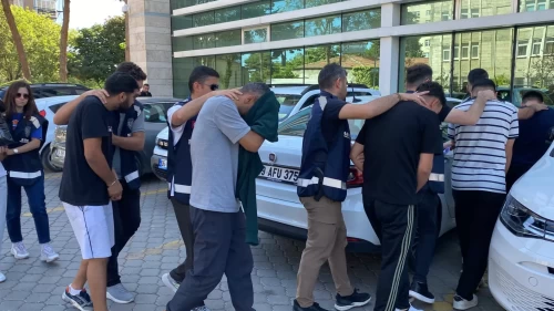 İnternet dolandırıcılarına 4 ilde darbe: 7 şüpheli gözaltında