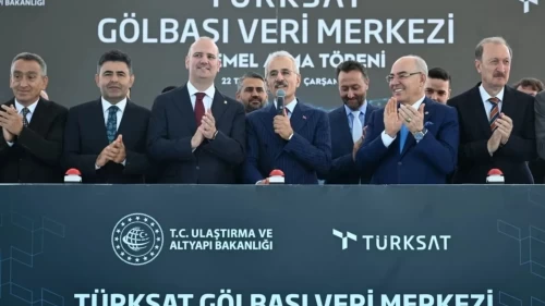 MHP'li Karakaya: "Bugün ülkeler yalnızca sınırlarını değil, verilerini de korumaktadır"