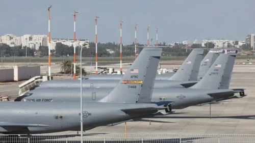 Onlarca yakıt ikmal uçağı yola çıkıyor