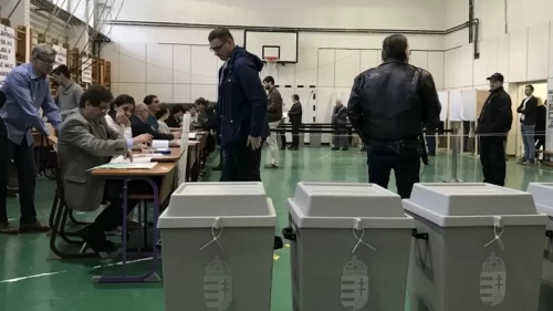 Macaristan'da seçim yaşı değişiyor!