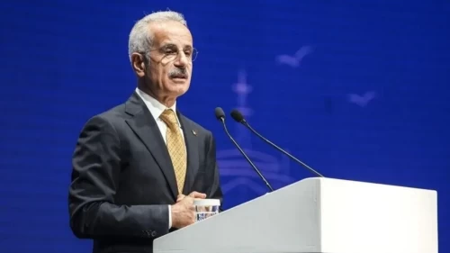 Bakan Uraloğlu: 'TÜRKSAT Gölbaşı Veri Merkezi, Türkiye'nin yeni dijital kalesi olacak'