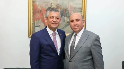 CHP'den istifa eden Sarıgöl Belediye Başkanı Akdeniz yeni yolunu çizdi