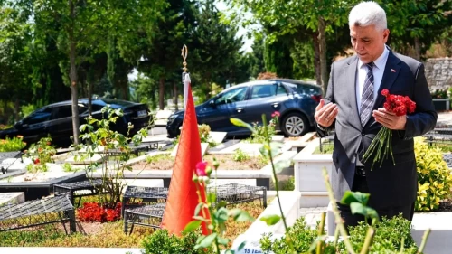 Bakan Bolat: 15 Temmuz'da darbecileri bozguna uğratan milletimizle gurur duyuyoruz