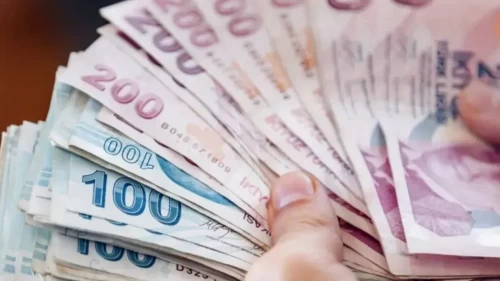 Milyonlarca emeklinin gözü yarın saat 10.00'da! 2026 Temmuz emekli maaş zammı ve yeni taban aylık tahmini netleşti