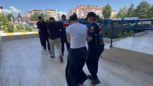 28 ilde siber suç şebekelerine büyük darbe: 100 tutuklama