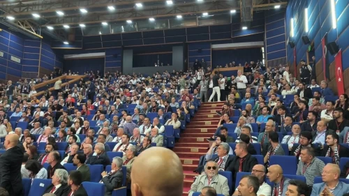 Gençlerbirliği Olağanüstü Genel Kurulu'nda gergin anlar!