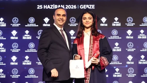 TÜBİTAK Fen Lisesi ilk mezunlarından YKS'de dikkat çeken başarı