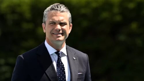 Trump'ın F-35 kararından sonra Hegseth, İsrail ziyaretini iptal etti!