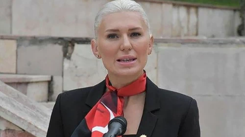 Melek Mızrak Subaşı ve 16 meclis üyesi istifa ediyor