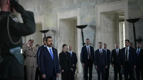 Irak Başbakanı Zeydi Anıtkabir ziyaretinde bulundu