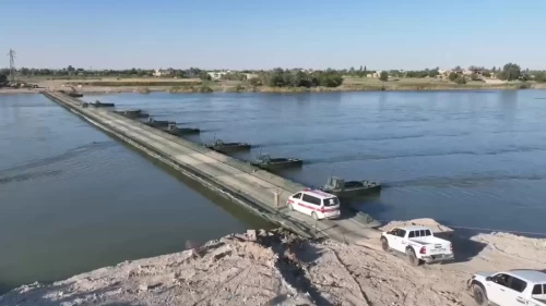 TSK'dan Fırat Nehri'ne 240 metrelik yüzer köprü!