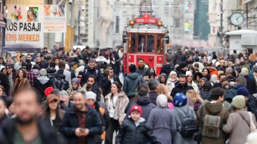 TÜİK rakamları açıkladı: Türkiye'de işsizlik oranı geriledi!